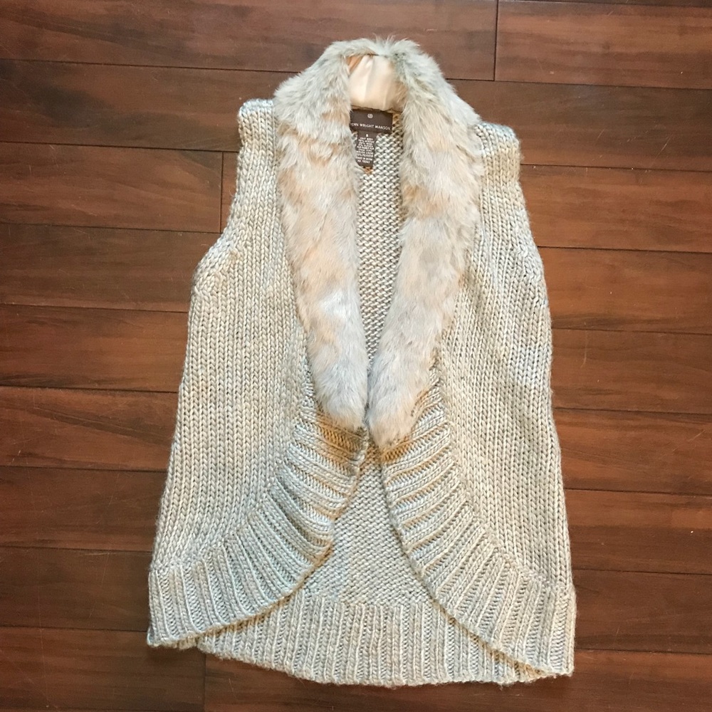 Fenn Wright Manson Gray Cardigan w Rabbit Fur Trim Gray Open Front Scallop